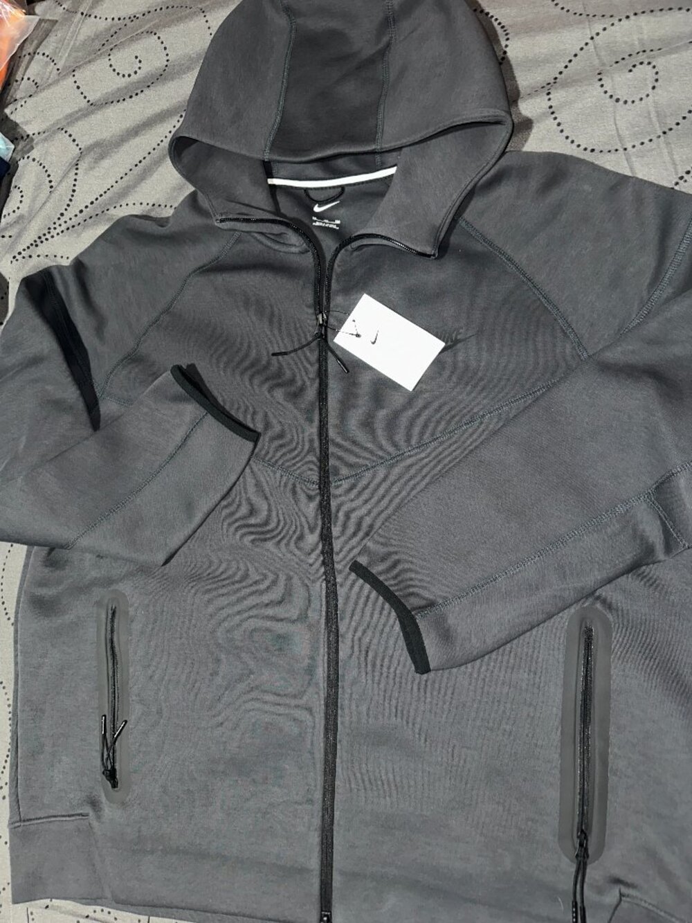 NIKE TECH SPORTWEAR WINDRUNNER #060 DARK GRAY HOODIE JACKET SIZE 2XL MEN $150.00